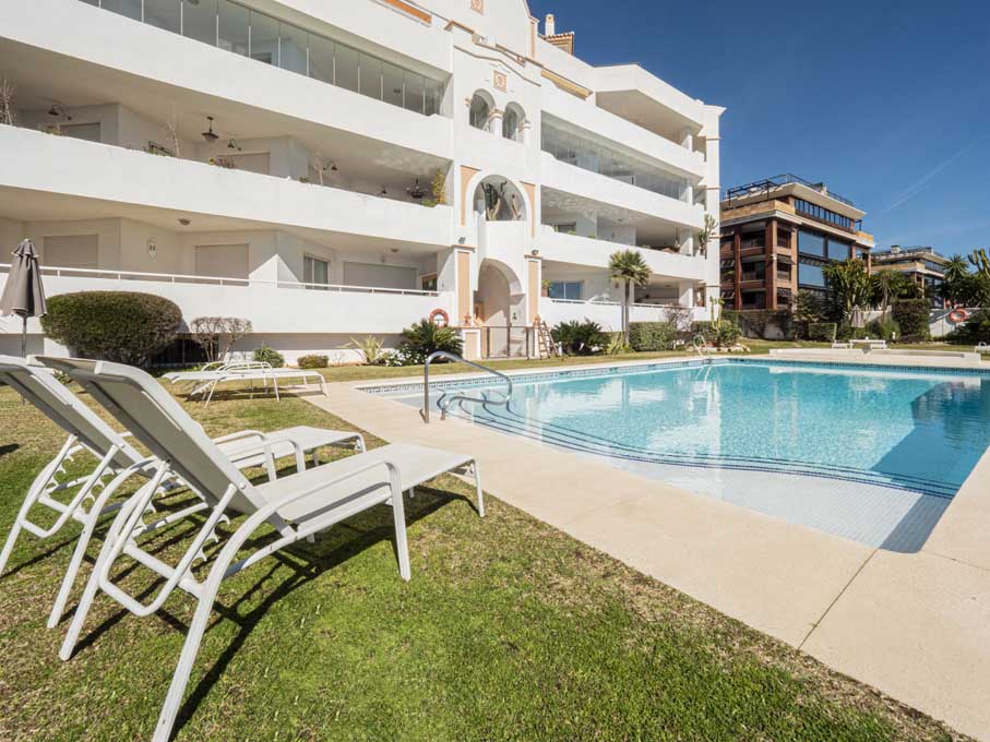 Qlistings - 2 Bedroom Apartment For Sale In Puerto Banus Property Image