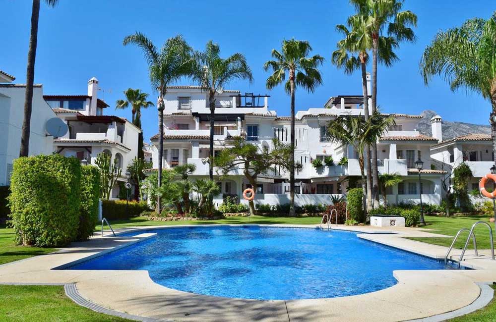 Qlistings 3 Bedroom Apartment For Sale In Nueva Andalucia main image