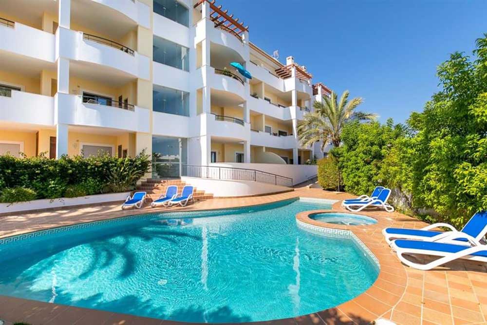 Qlistings 2 Bedroom Apartment For Sale In Portugal main image
