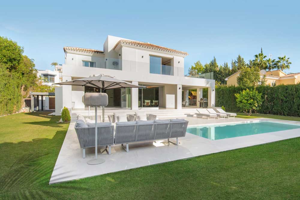 Newly built villa in Nueva Andalucia