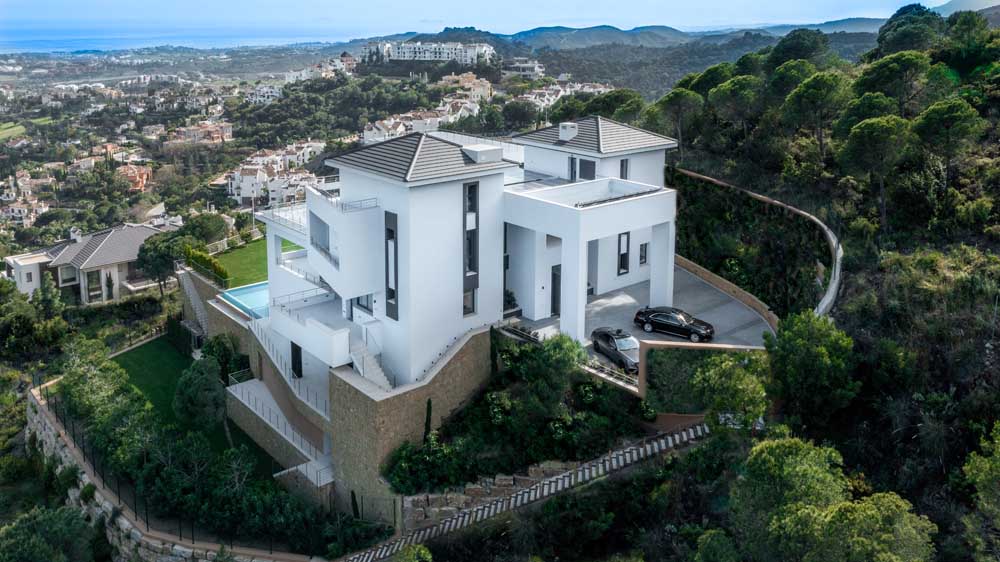 New unique villa in Benahavis,