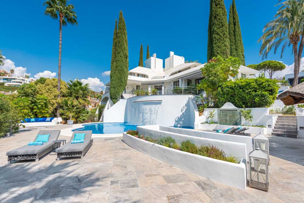 Unique luxury villa in Nueva Andalucia