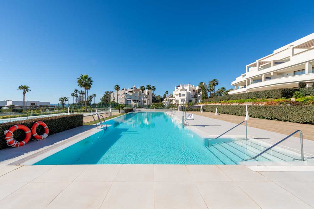 Wonderful new Frontline Beach apartment in Estepona.