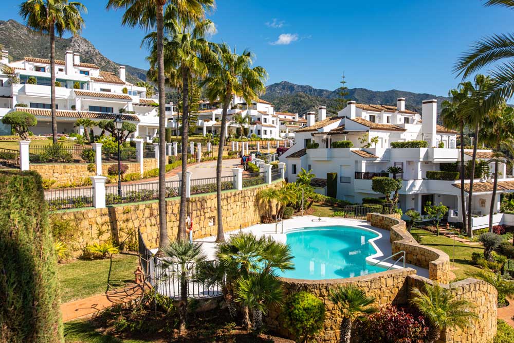 Superb first floor apartment on the Golden Mile, Marbella