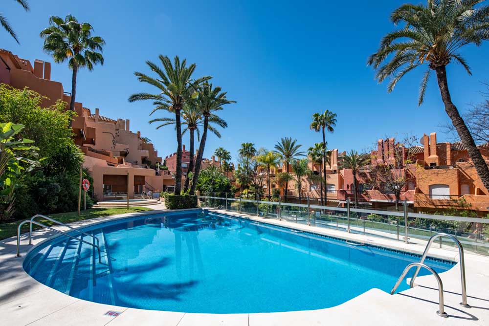 Lovely two bedroom townhouse in El Palmeral, Nueva Andalucia