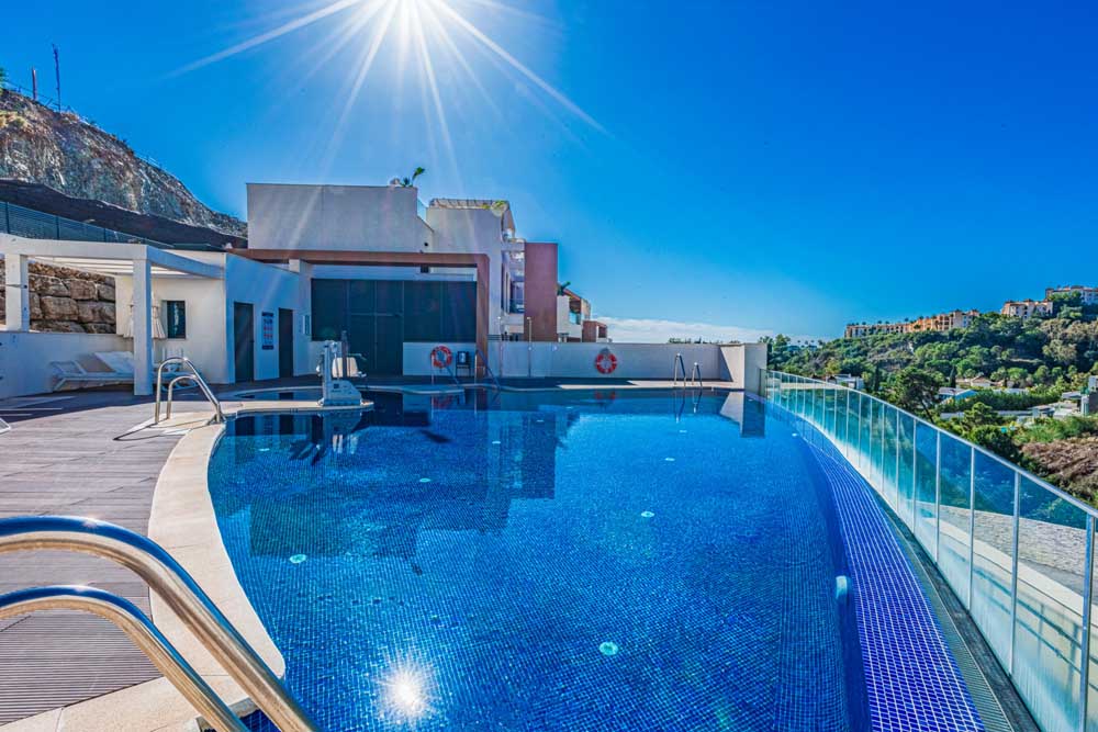 Modern 3 bed penthouse in La Quinta, Benahavis