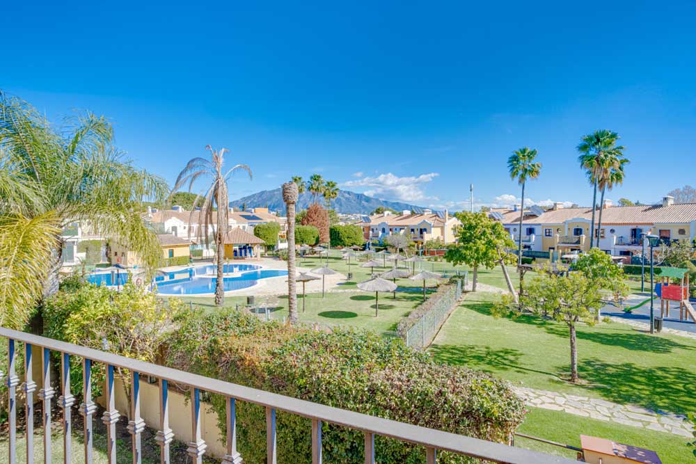 Superb four bedroom townhouse in a Guadalmina Alta