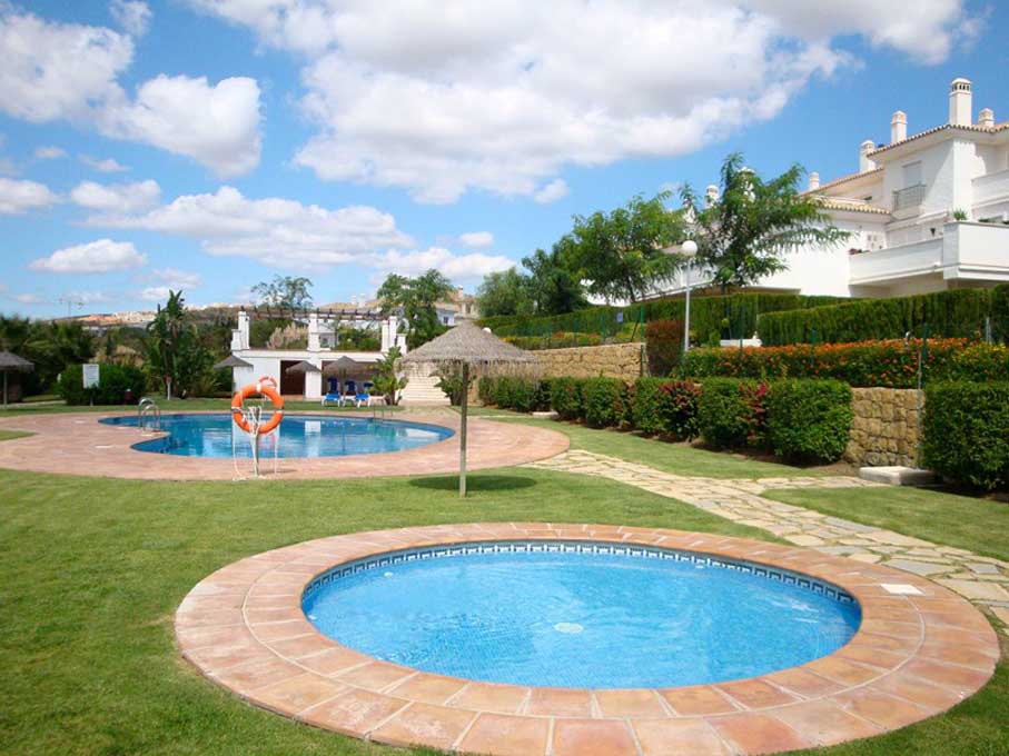 Elegant penthouse in Casares
